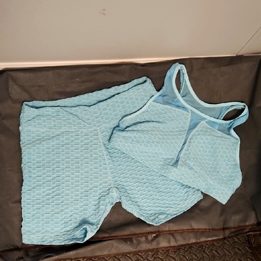 (3 ITEMS FOR $10)SHEIN Curve Blue Activewear Short Set SIZE 3XL